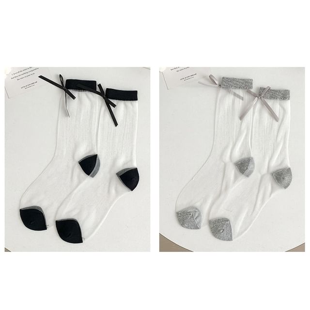 Bow Accent Mesh Socks Set SpreePicky