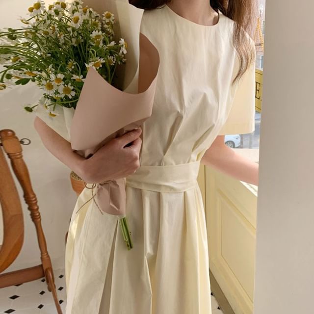 Short-Sleeve Round Neck Plain Sashed Midi A-Line Dress SpreePicky