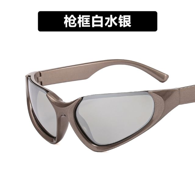 Y3K Futuristic Cat Eye Sunglasses SpreePicky