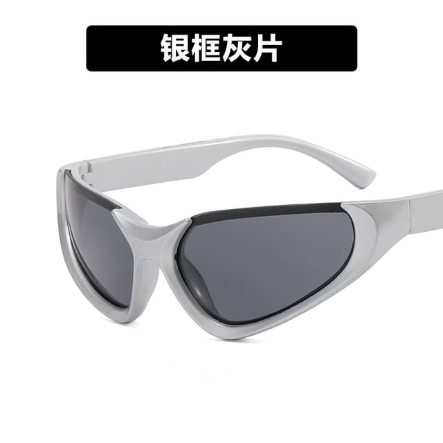 Y3K Futuristic Cat Eye Sunglasses SpreePicky