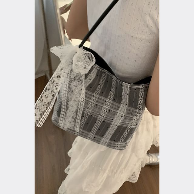 Dotted Lace Trim Shoulder Bag SpreePicky