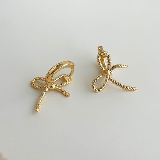 Bow Alloy Huggie Earring SpreePicky