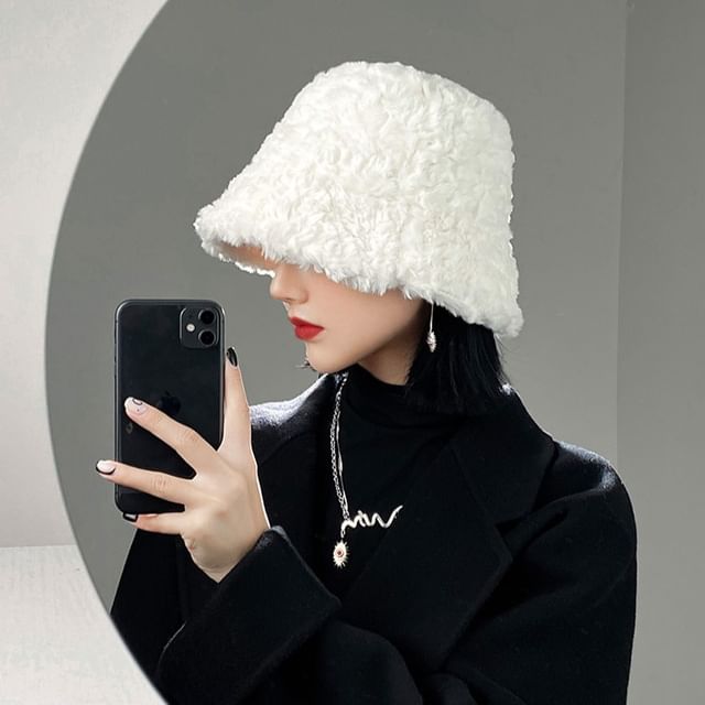 Faux Shearling Bucket Hat SpreePicky