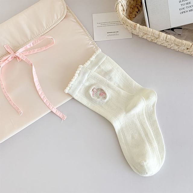 Flower Embroidered Scallop Trim Crew Socks SpreePicky