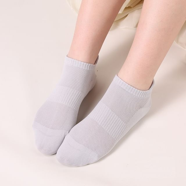 Plain Perforated Ankle Socks SpreePicky