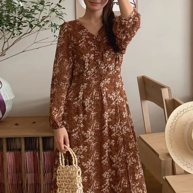 Long Sleeve Floral V-Neck Maxi A-Line Dress SpreePicky