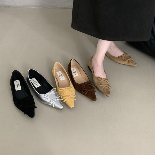 Ribbon Accent Pointed Flats SpreePicky