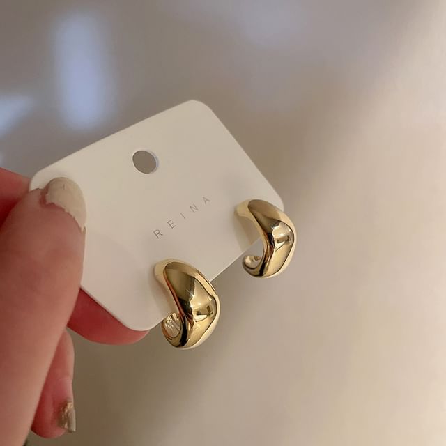 / Earring Alloy Faux (Various Pearl Shell Geometric Designs) FashionChic