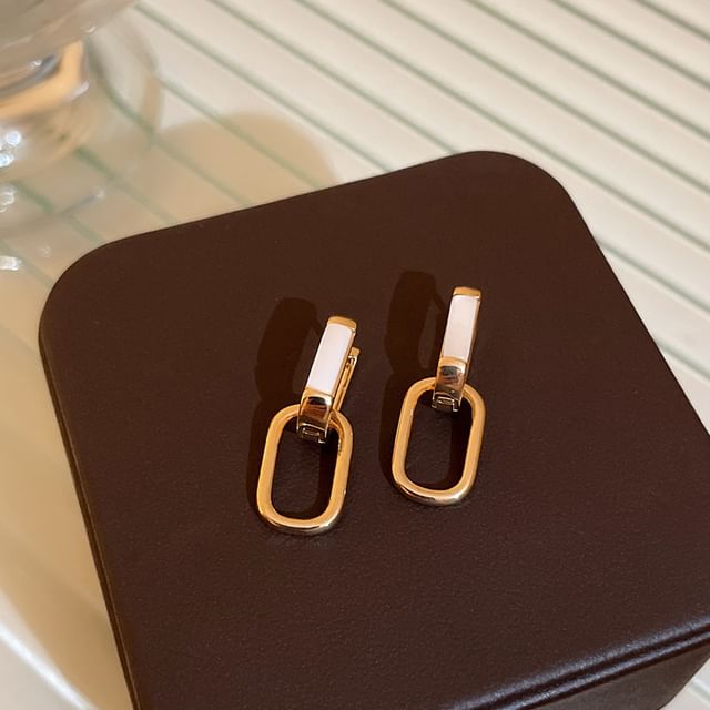 / (Various Earring Glaze Rhinestone Alloy Designs) FashionChic