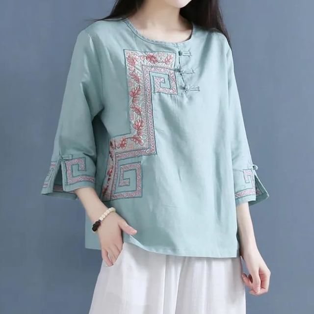 3/4 Sleeve Crew Neck Floral Embroidered Blouse SpreePicky