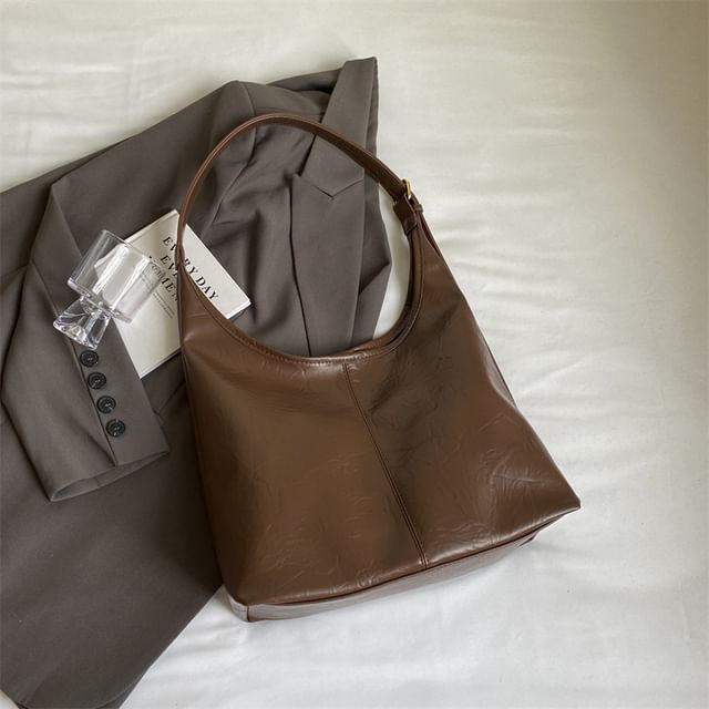 Set: Faux Leather Shoulder Bag + Pouch SpreePicky