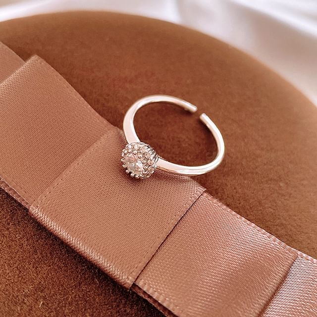 / Face Smiley Rhinestone Faux Pearl Ring FashionChic