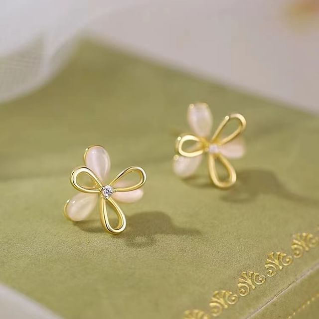 925 Sterling Silver Flower Stud Earring SpreePicky