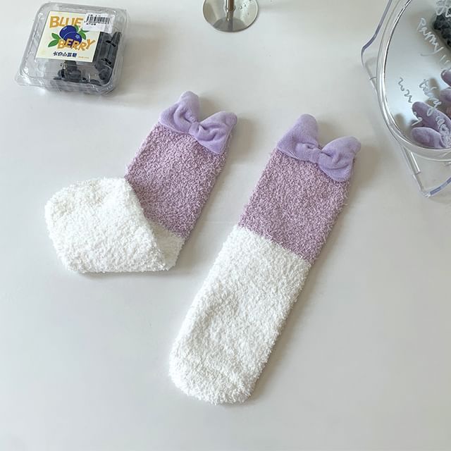 Bow Accent Two Tone Crew Socks SpreePicky