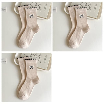 Bow Embroidered Ribbed Short Socks Set SpreePicky