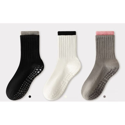 Contrast Trim Ribbed Yoga Short Socks / Set SpreePicky