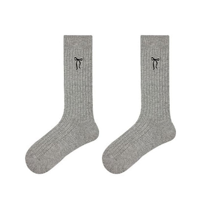 Bow Embroidered Ribbed Short Socks SpreePicky