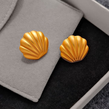 Shell Stud Earring SpreePicky