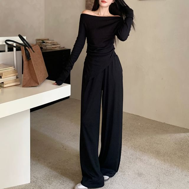 Set: Long-Sleeve Off Shoulder Plain Ruched Slit Tee + Mid Rise Plain Wide Leg Pants SpreePicky