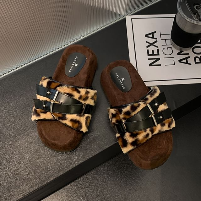 Buckled Fleece Slide Sandals SpreePicky