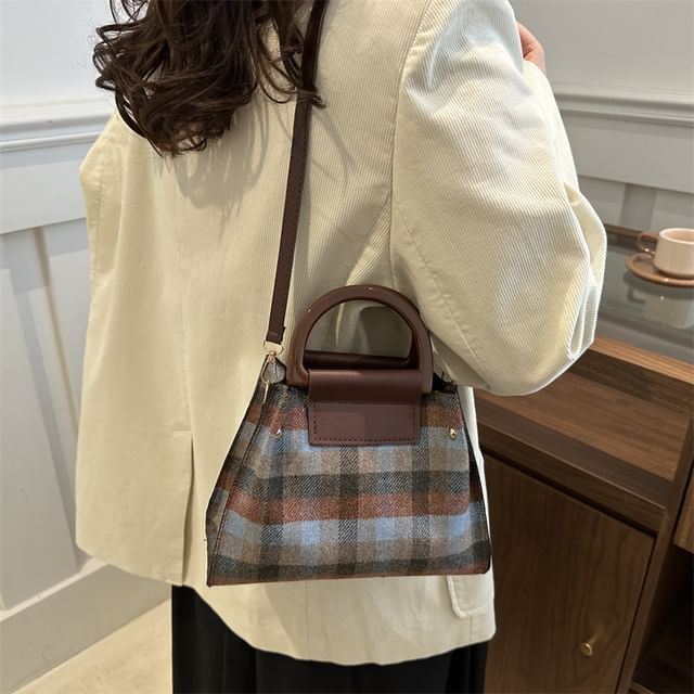 Set: Plaid Shoulder Bag + Plain Faux Leather Pouch SpreePicky