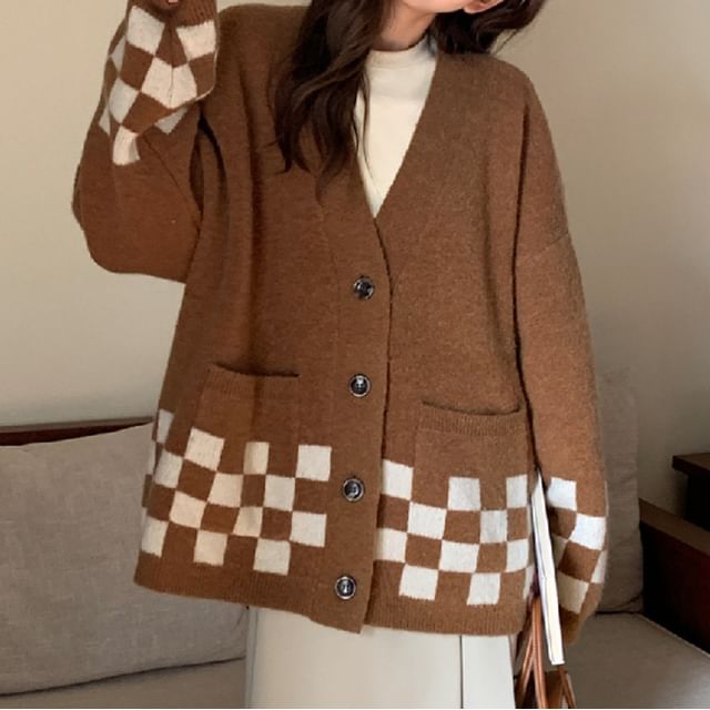 Oversized Checker V-Neck Cardigan SpreePicky