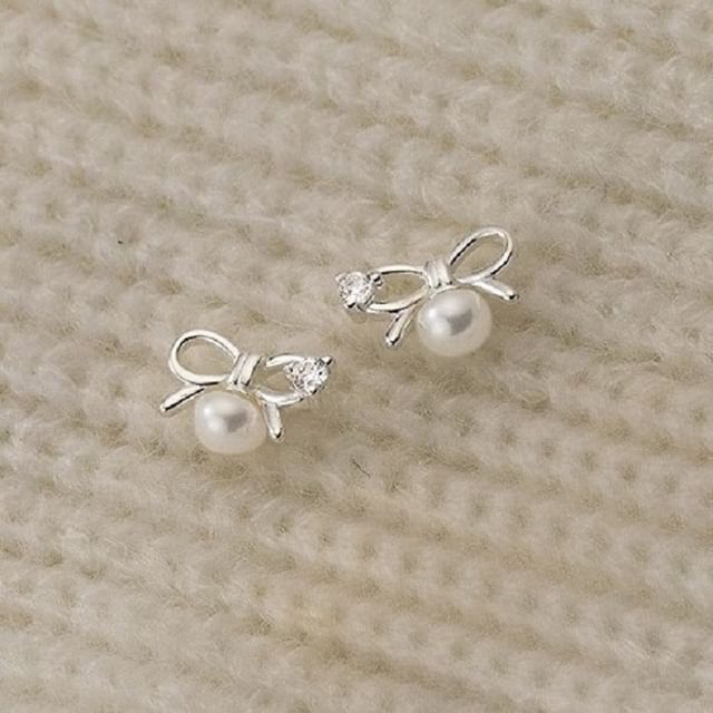 S925 Sterling Silver Bow Rhinestone Faux Pearl Stud Earring SpreePicky