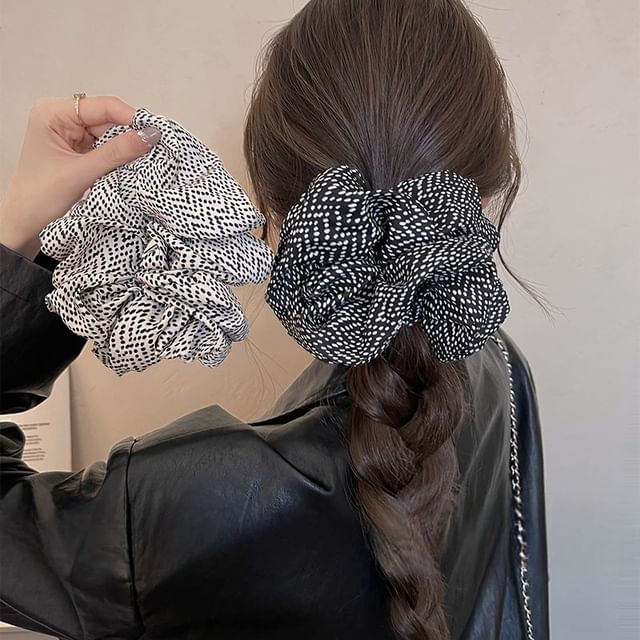 Dotted Fabric Scrunchie SpreePicky