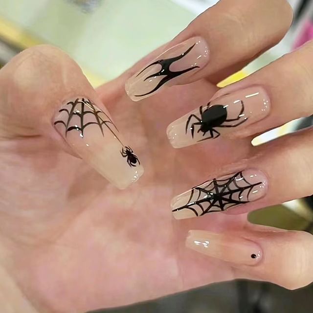 Spider Press On Nail SpreePicky