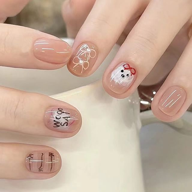 Bear Press On Nail SpreePicky