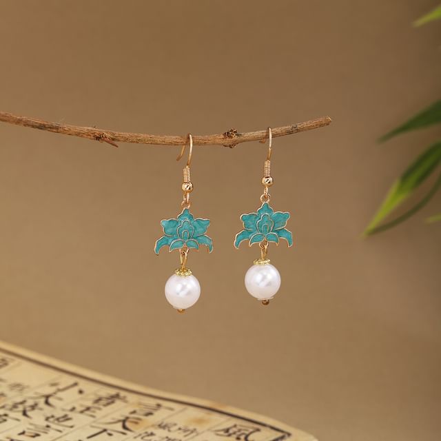 Alloy Chandelier Earring SpreePicky