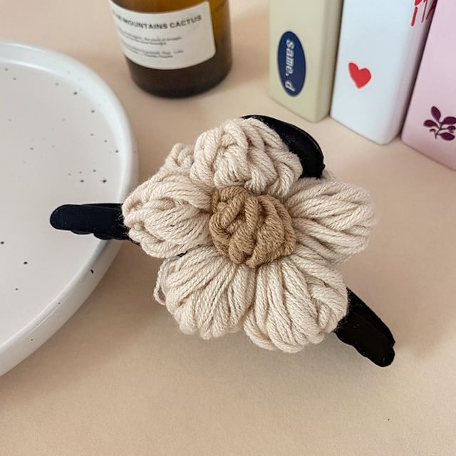 Yarn Flower Hair Claw Clip SpreePicky