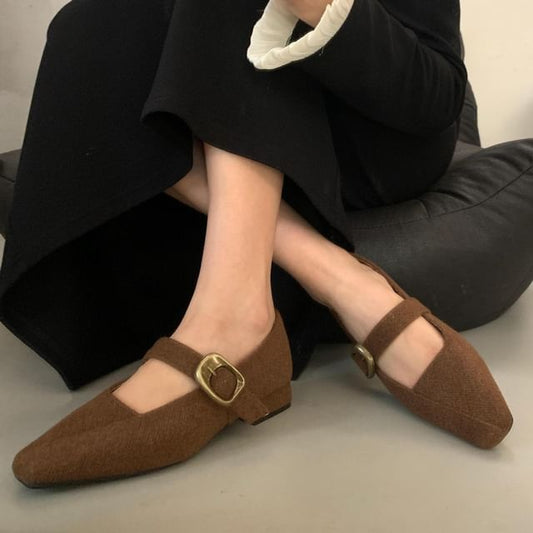 Chunky Heel Plain Buckled Mary Jane Shoes SpreePicky