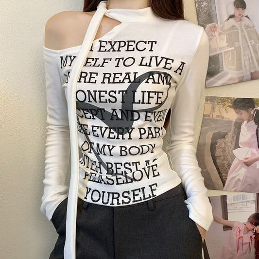 Long-Sleeve One-Shoulder Lettering T-Shirt / High Rise Plain Wide Leg Pants SpreePicky