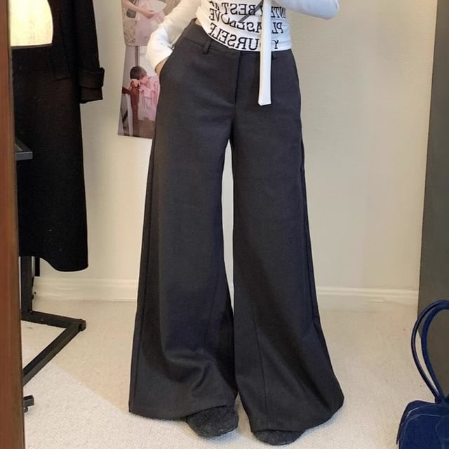 Long-Sleeve One-Shoulder Lettering T-Shirt / High Rise Plain Wide Leg Pants SpreePicky