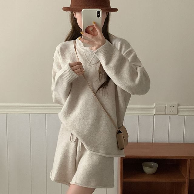 Set: Round Neck Plain Sweater + Drawstring Waist Knit Shorts SpreePicky