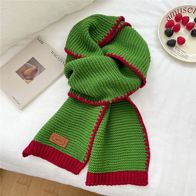 Two-Tone Knit Scarf SpreePicky