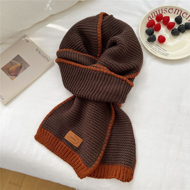 Two-Tone Knit Scarf SpreePicky