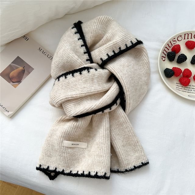 Contrast Trim Label Applique Scarf SpreePicky