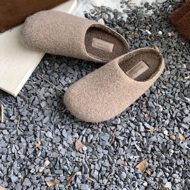 Plain Fluffy Mules SpreePicky