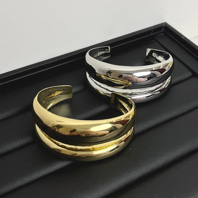 Layered Alloy Open Bangle SpreePicky