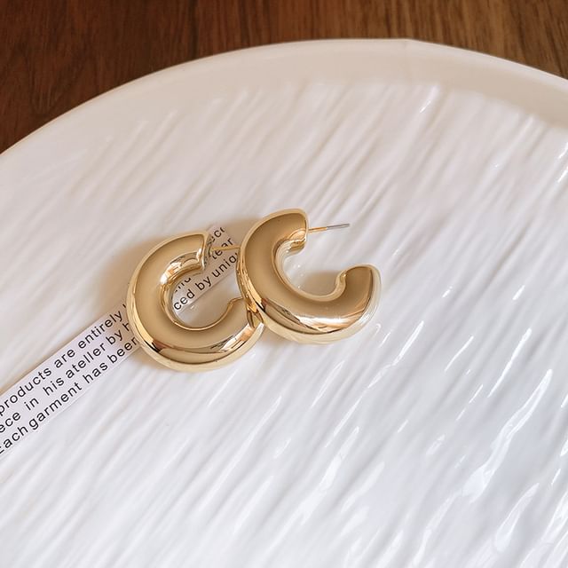 (Various Plain Hoop Designs) Alloy Earring FashionChic