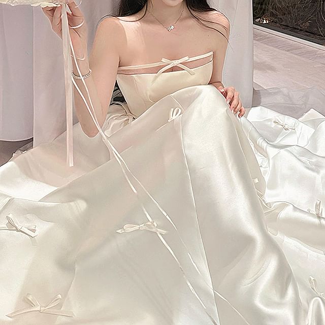 Strapless Plain Bow Accent Satin A-Line Wedding Gown FashionChic