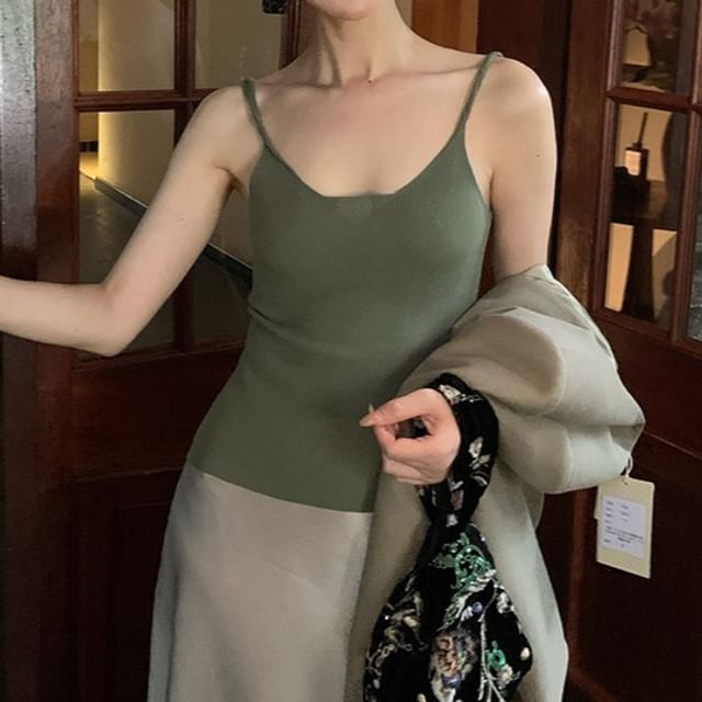 Strap Spaghetti Top Camisole Neck Scoop Plain FashionChic