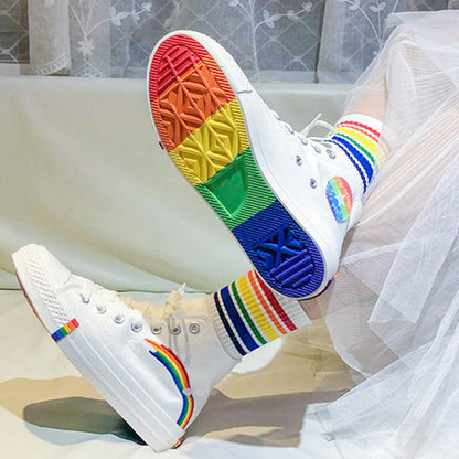 Stylish Rainbow Print High Top Canvas Shoes modakawa