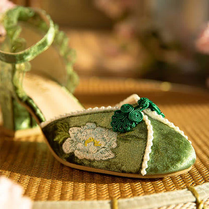 Elegant Blossom Embroidery Buckle Mary Janes Shoes modakawa