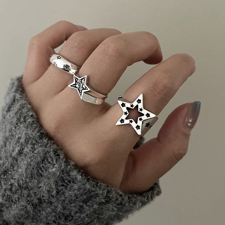 Star-Shaped Rhinestone Ring SpreePicky