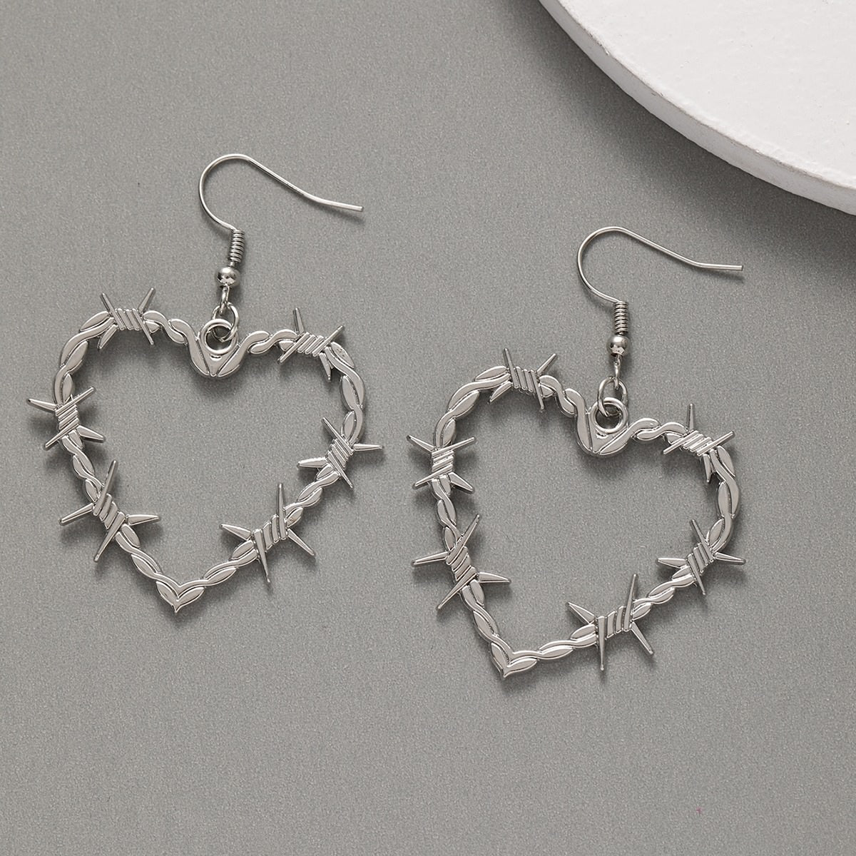 Wire Heart Earrings SpreePicky