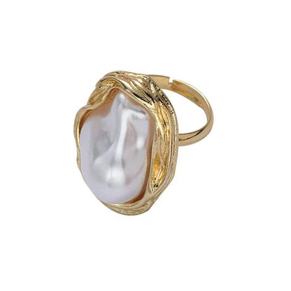 Elegant Pearl Ring SpreePicky