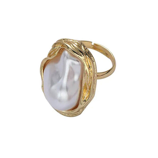 Elegant Pearl Ring SpreePicky